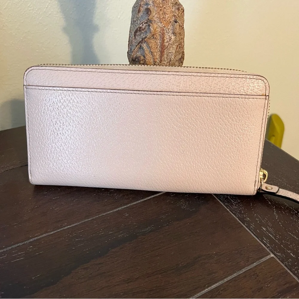 Kate Spade Continental Leather Zip Around  Wallet “Pink Hue”